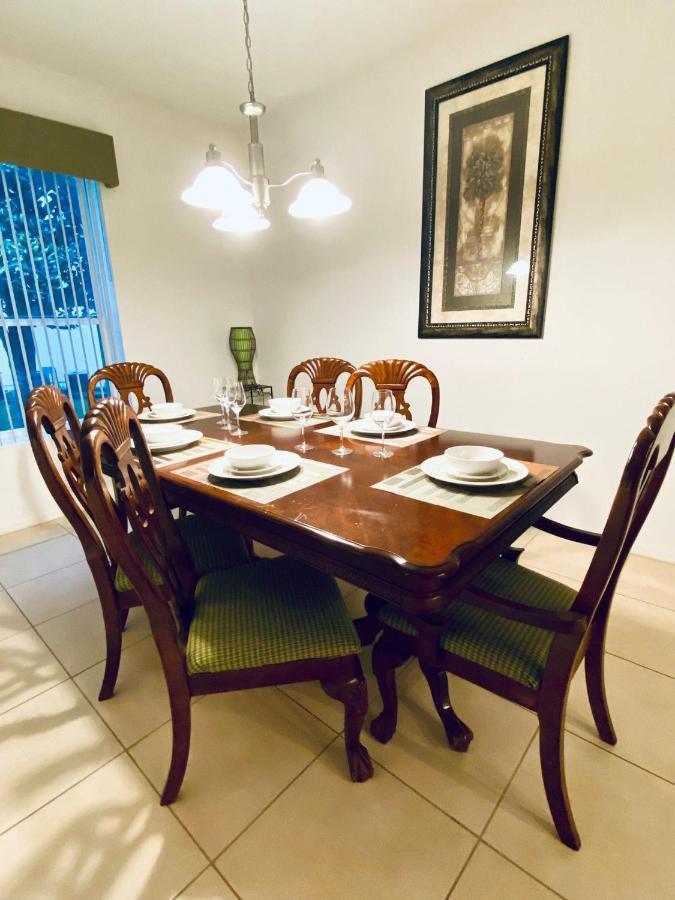 Huge Screened Patio That Overlooks Lake Buck, Near Famous Attractions!! Orlando Exterior photo