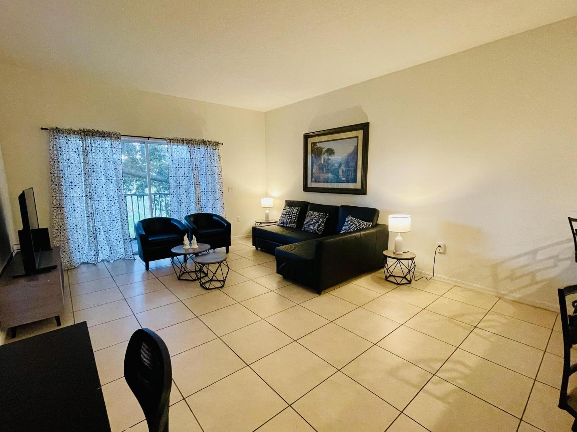 Huge Screened Patio That Overlooks Lake Buck, Near Famous Attractions!! Orlando Exterior photo