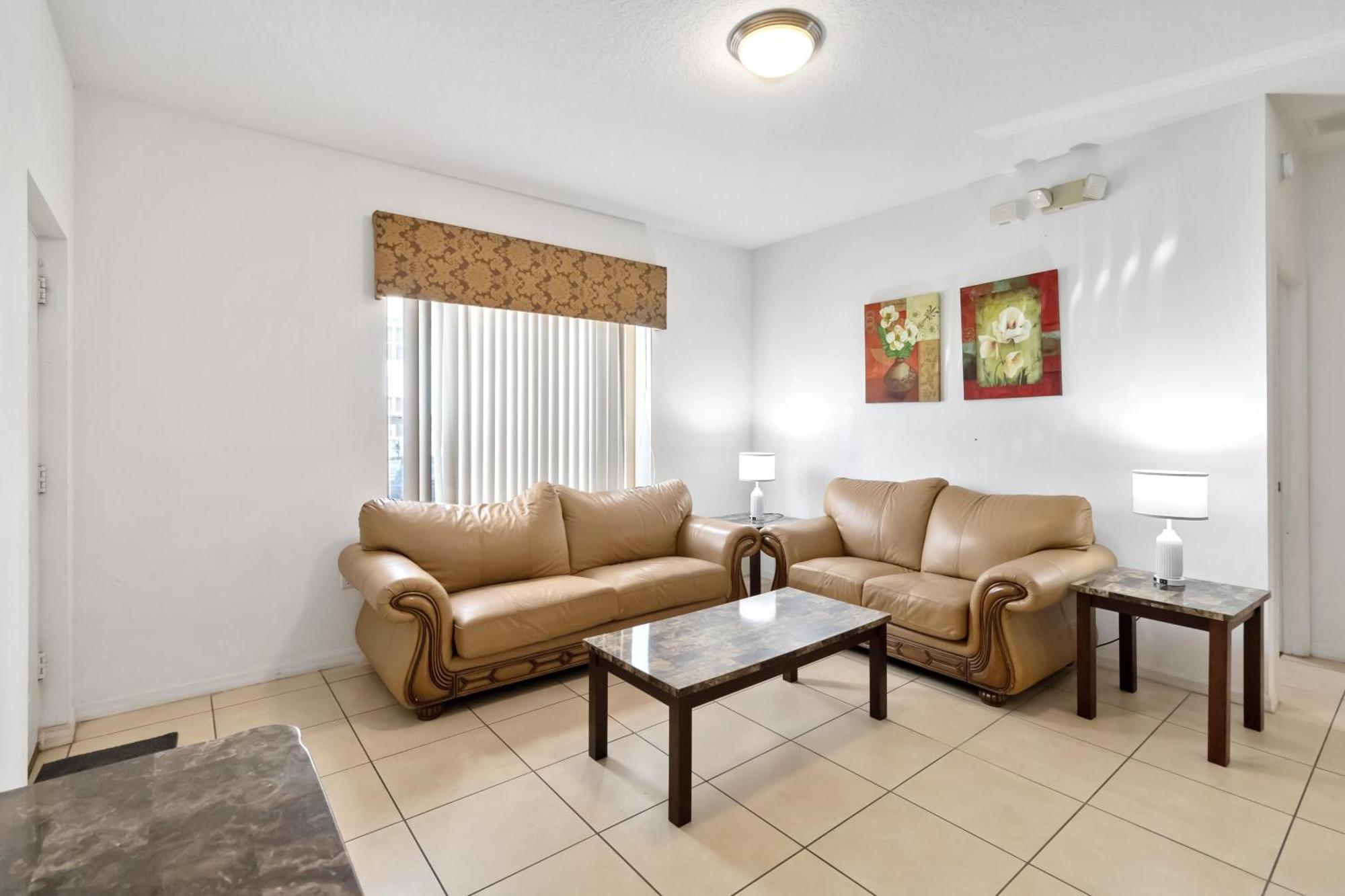 Huge Screened Patio That Overlooks Lake Buck, Near Famous Attractions!! Orlando Exterior photo
