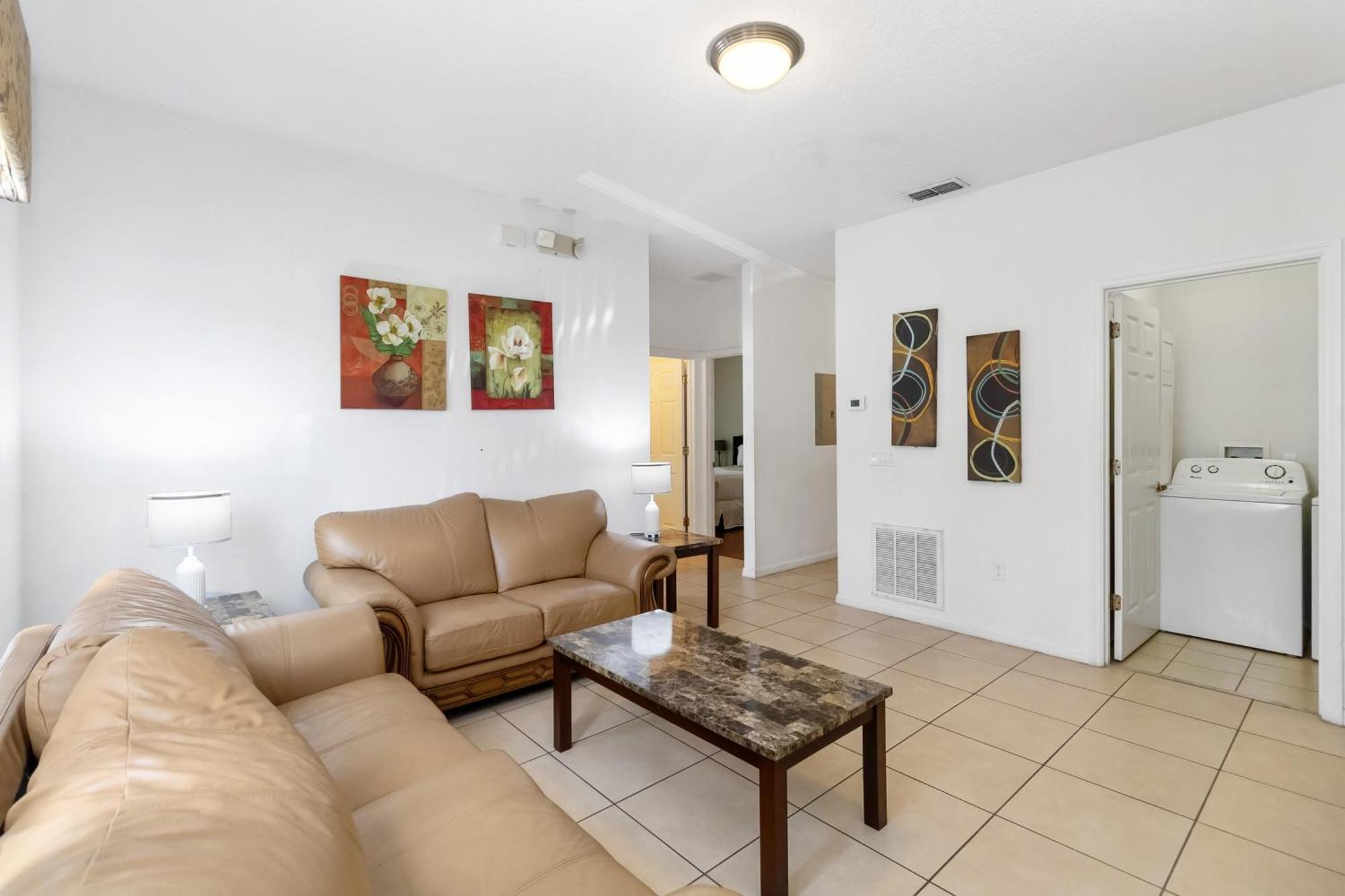 Huge Screened Patio That Overlooks Lake Buck, Near Famous Attractions!! Orlando Exterior photo